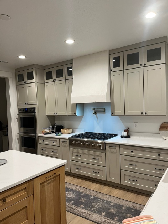 Kitchen cabinets with modern handles installed in Salt Lake